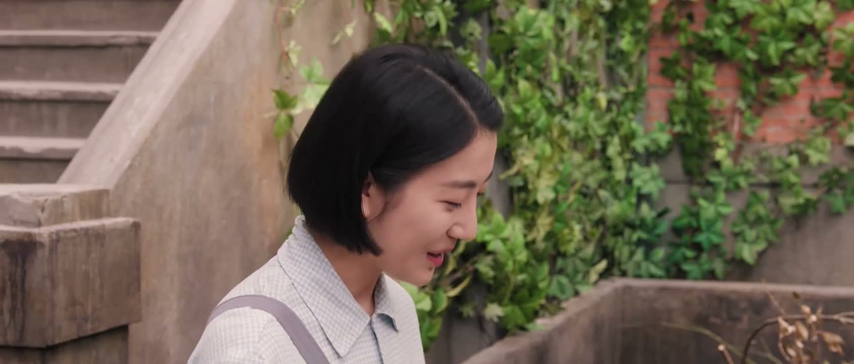 汪科长下班了啊 买菜去啊