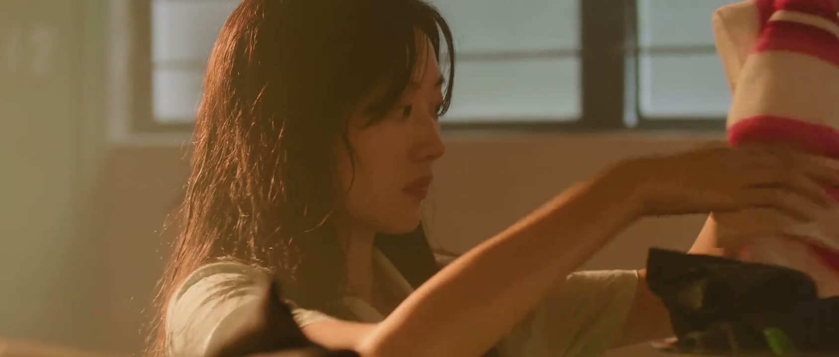 我说 费霓同志