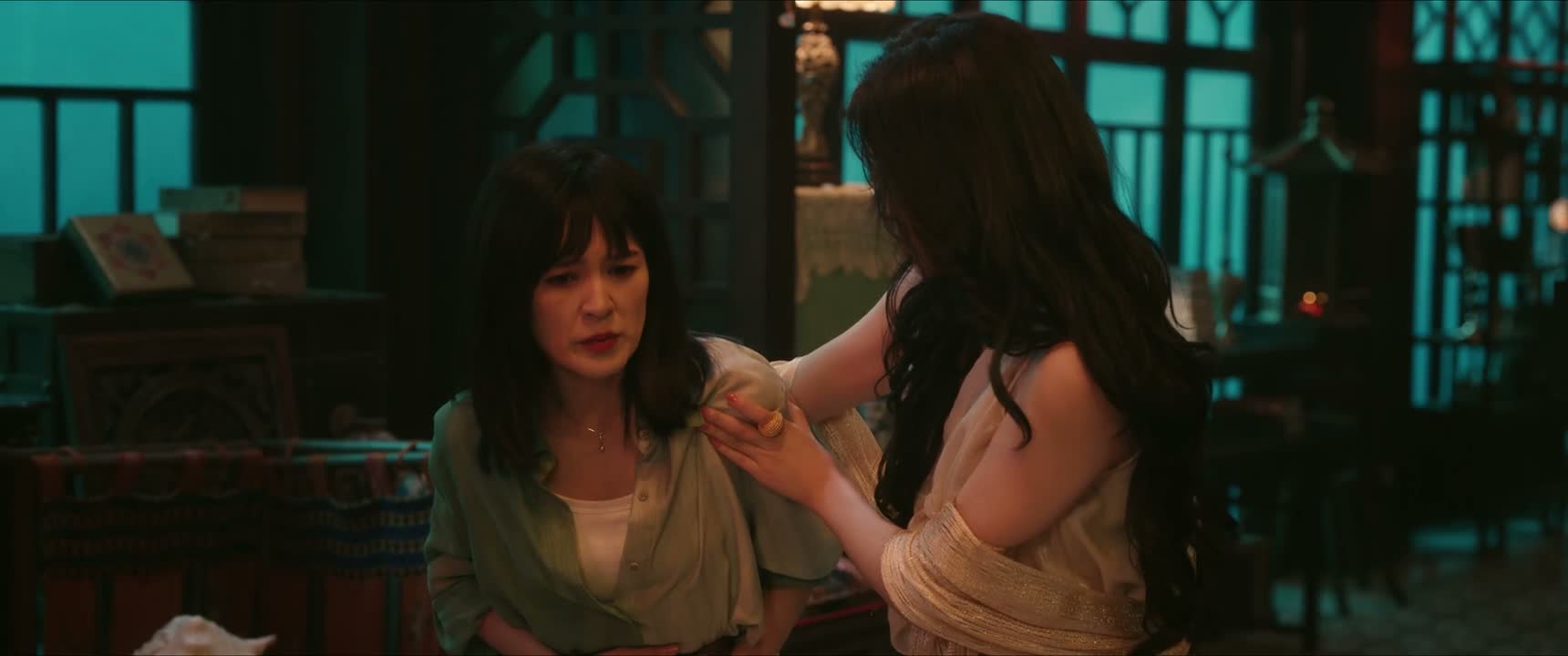 我变成了个普通女人了