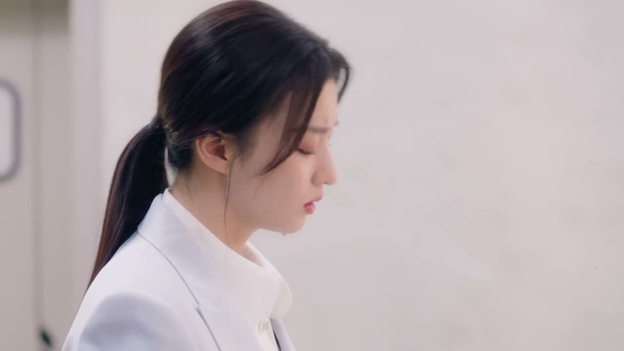 钱菲 你醒醒吧