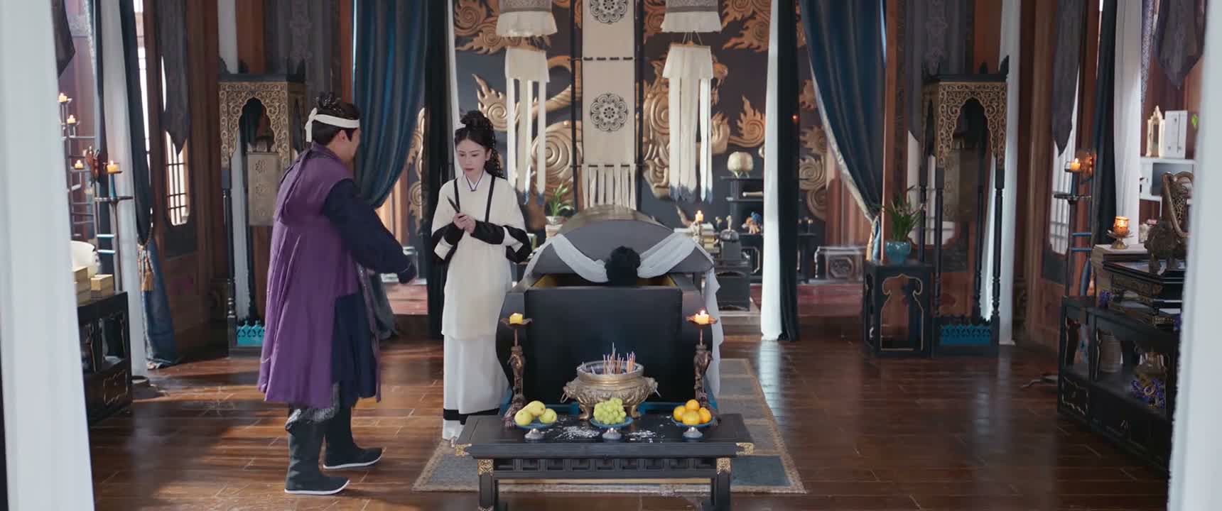大王妃节哀啊