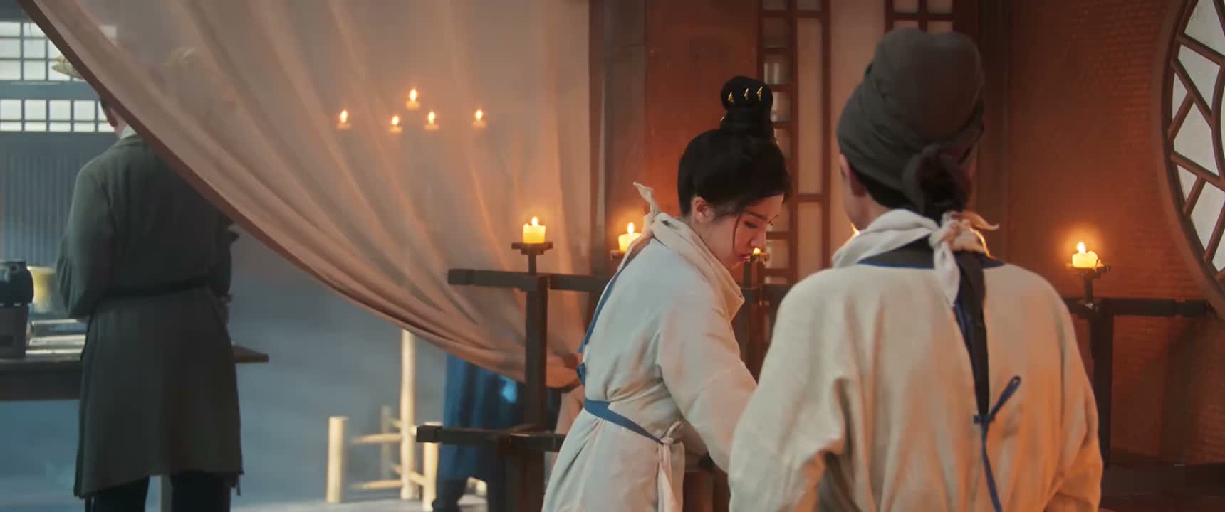 缝针留下的伤口较大