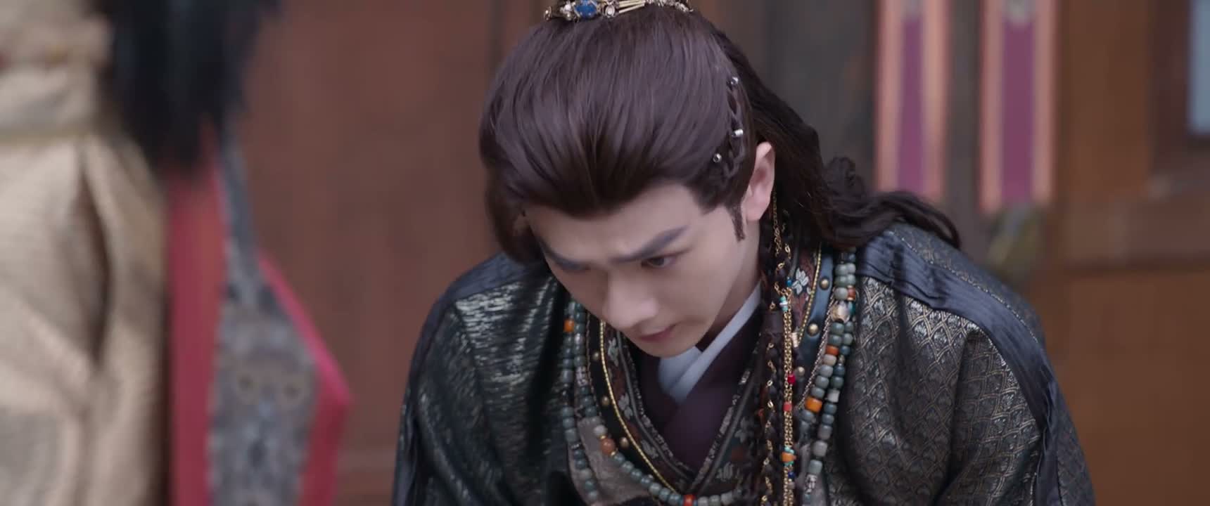 自家人便拔刀相向