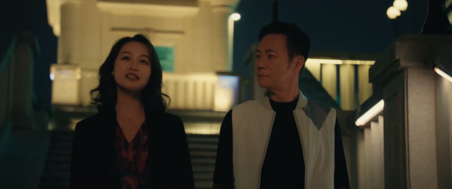 肯定跟谁谁谁有一腿 怎么怎么怎么样的