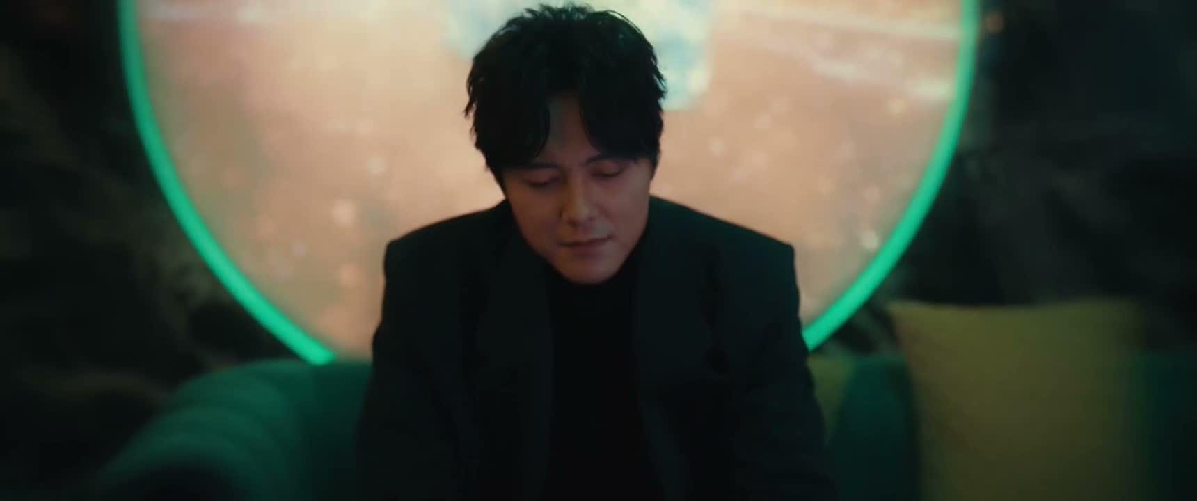 来 再喝一个 来 干杯 干杯