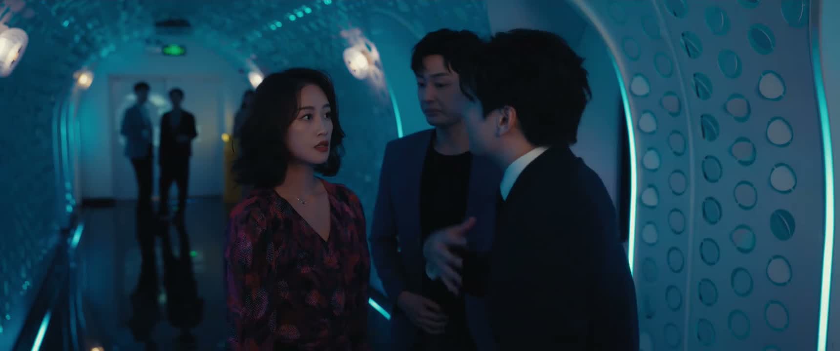 老板心脏有点不好 让他休息一会儿