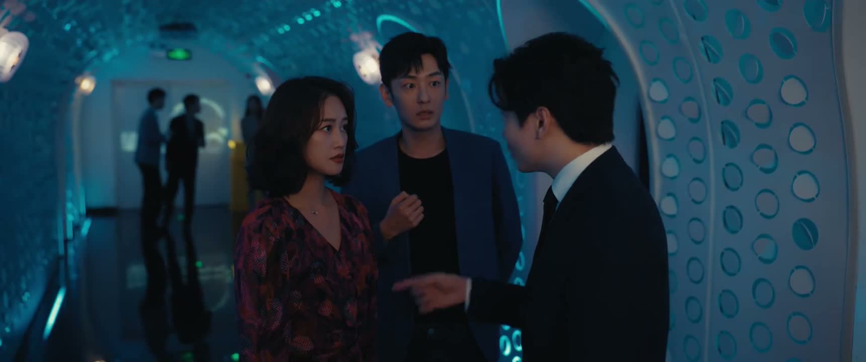 你见过女朋友 跟老板这样发脾气的吗