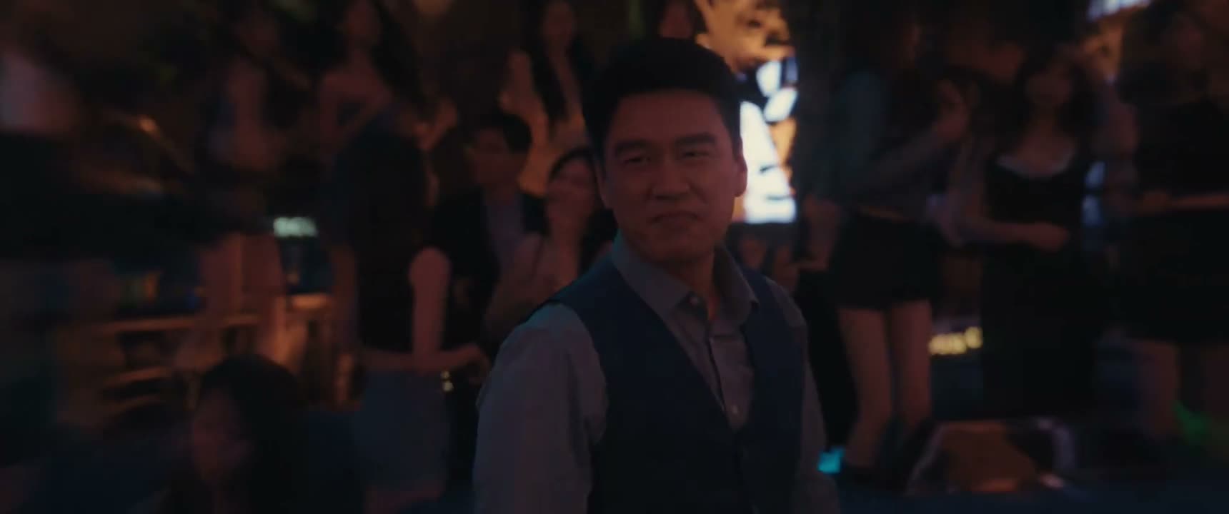 你俩别耍赖啊 干了干了 都一起干了