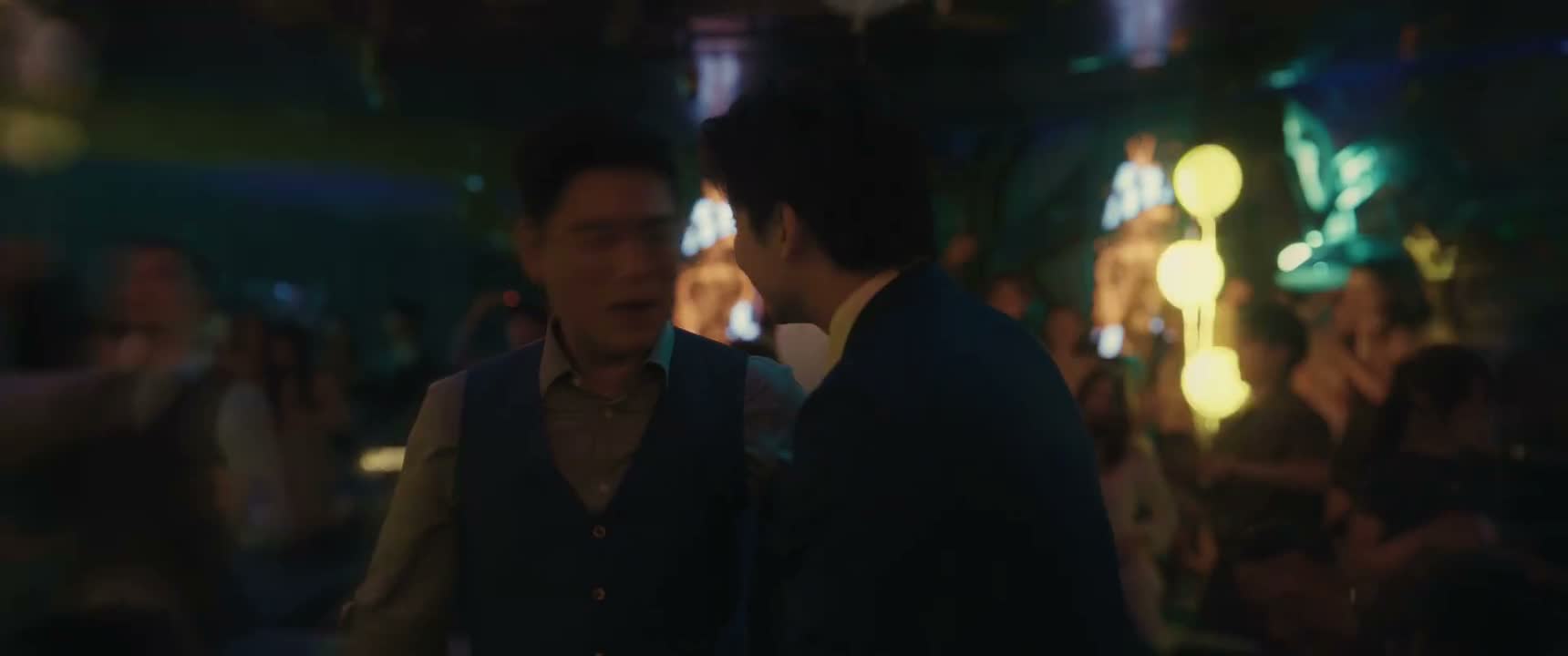 他不会在躲我吧 没有没有 没有的事情
