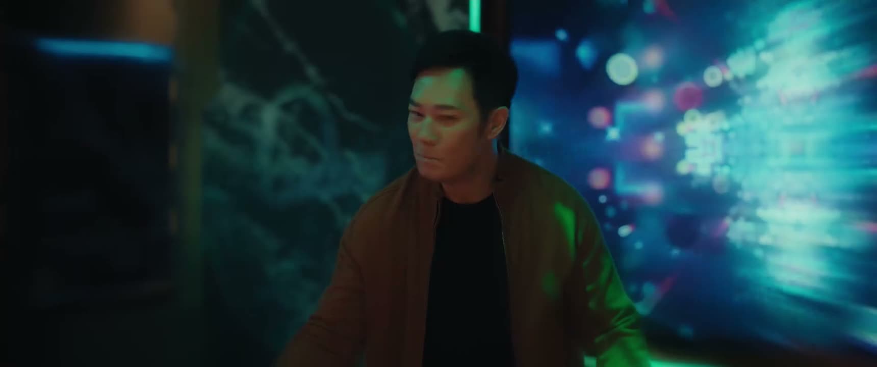 想也不想 看也不看