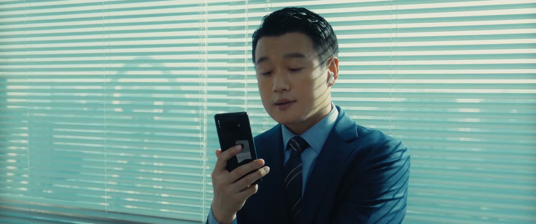 行 我这儿还忙点事 回头再说