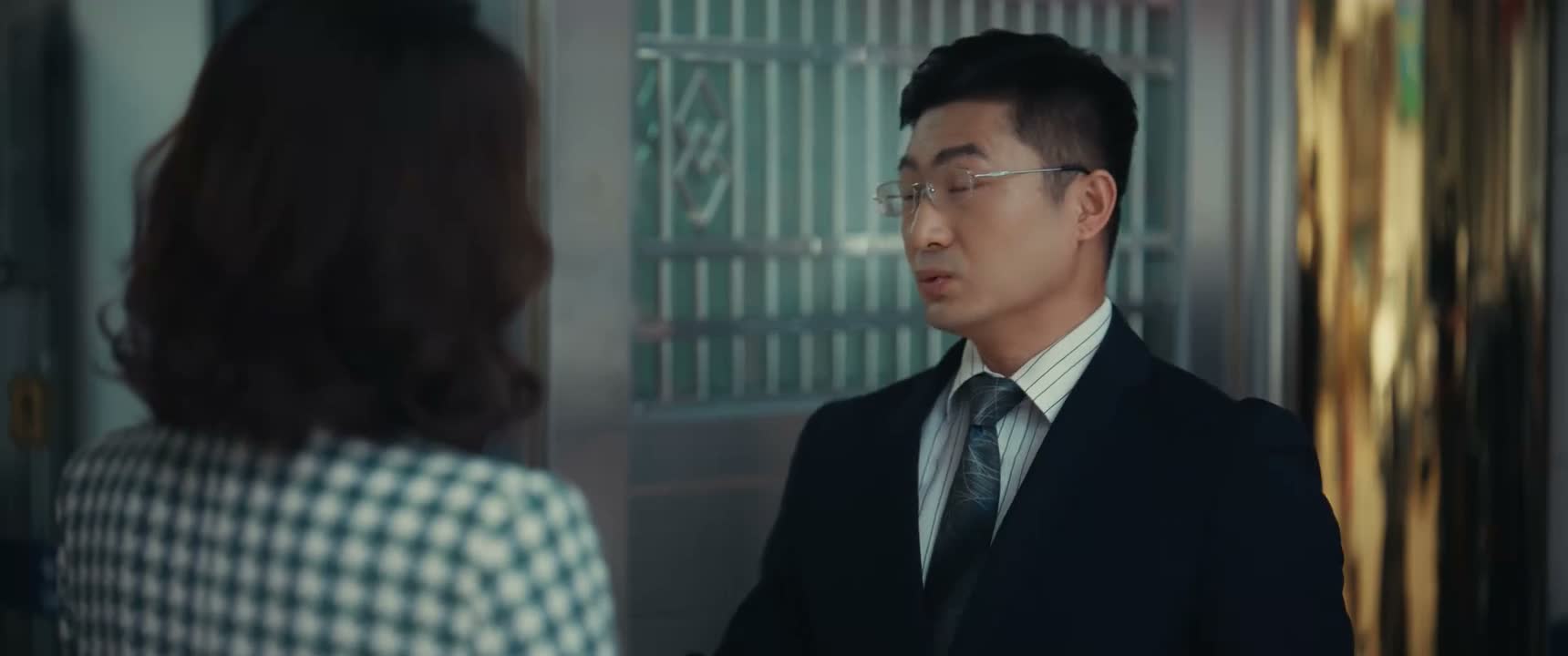 这不 我们这边一着急 当场就报警了