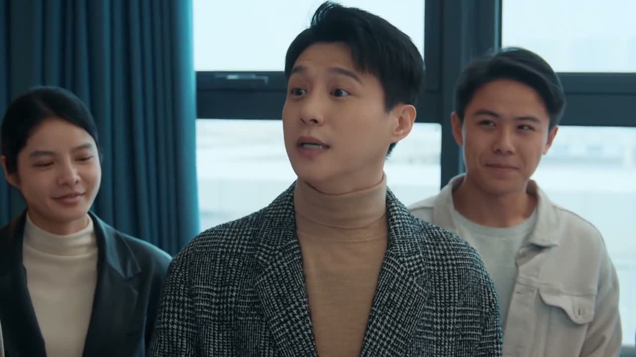 都能挤兑人了 对吧