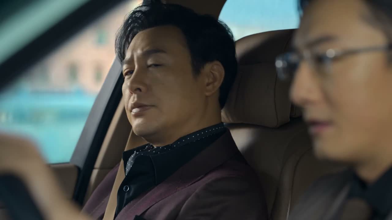 一天天摆出一副 当家人的谱