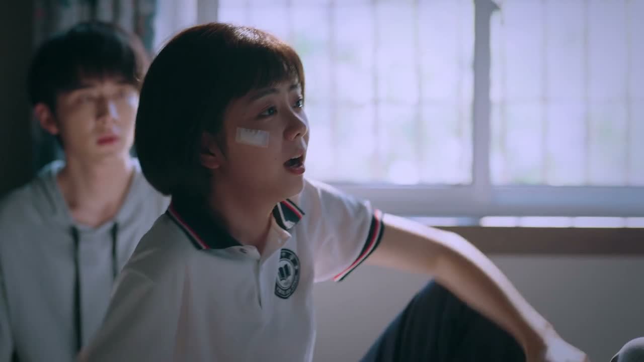爸  爸 你没事吧 我  我没事