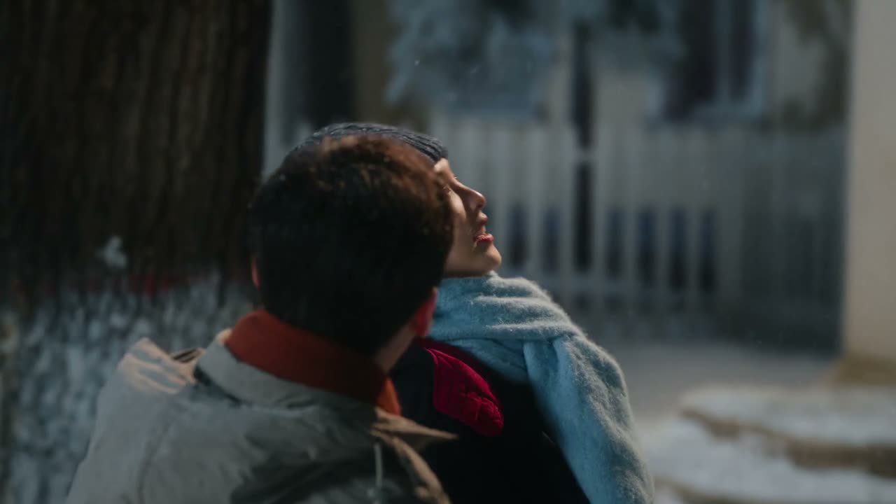 你看看这是谁的房间