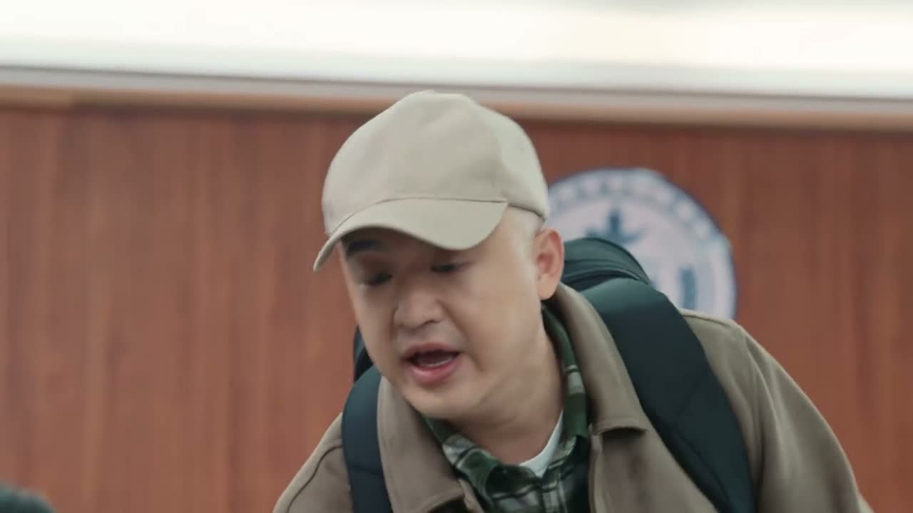 你给那个沈法官打招呼