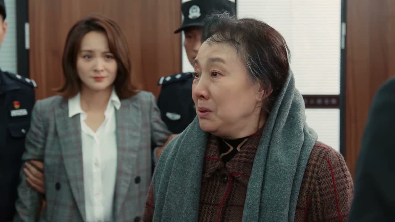 她对我孙子那是没说的