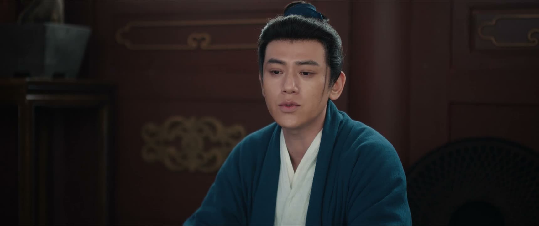 是君王负了臣民哪