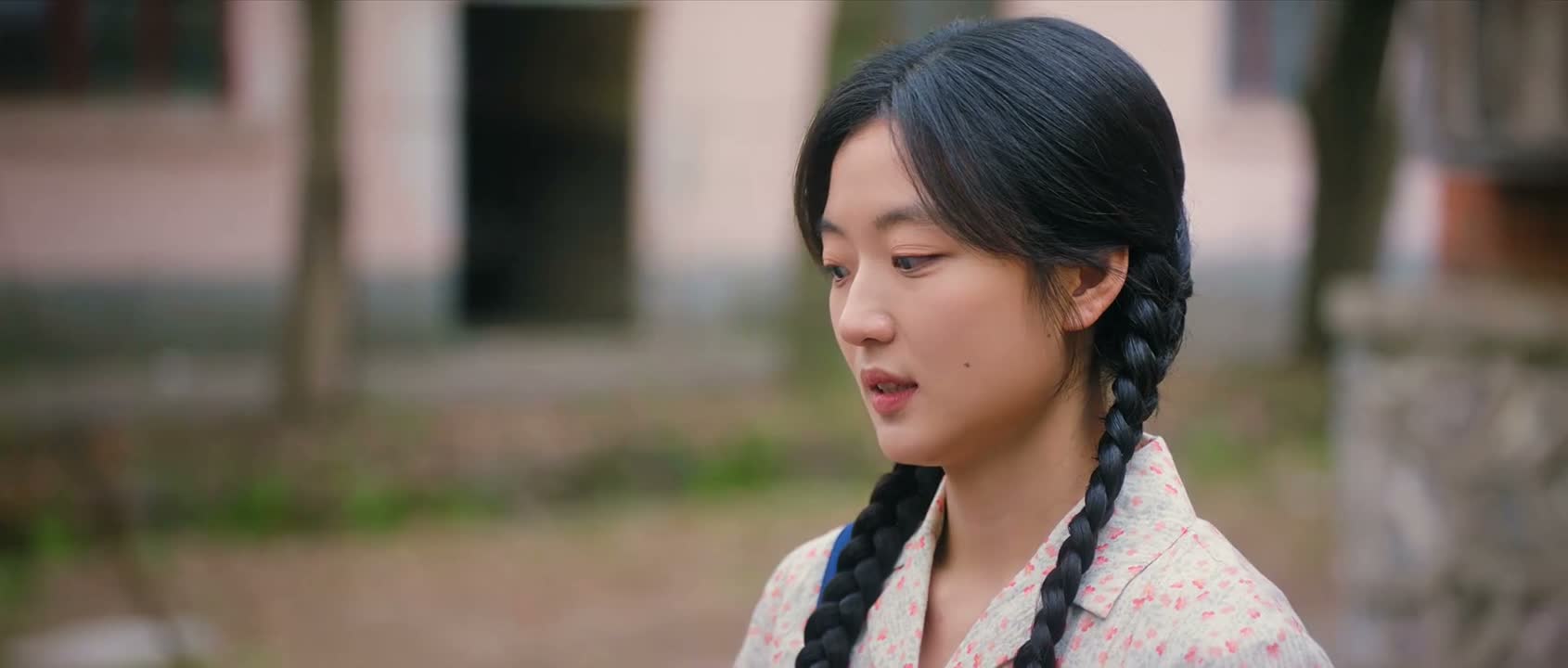行 那下了班 我在厂门口等你啊