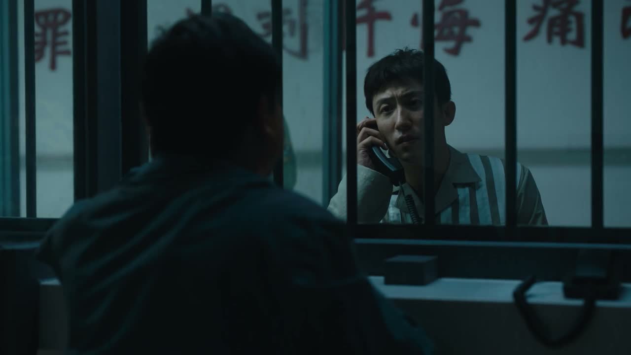 是不是在背后老编排我呀
