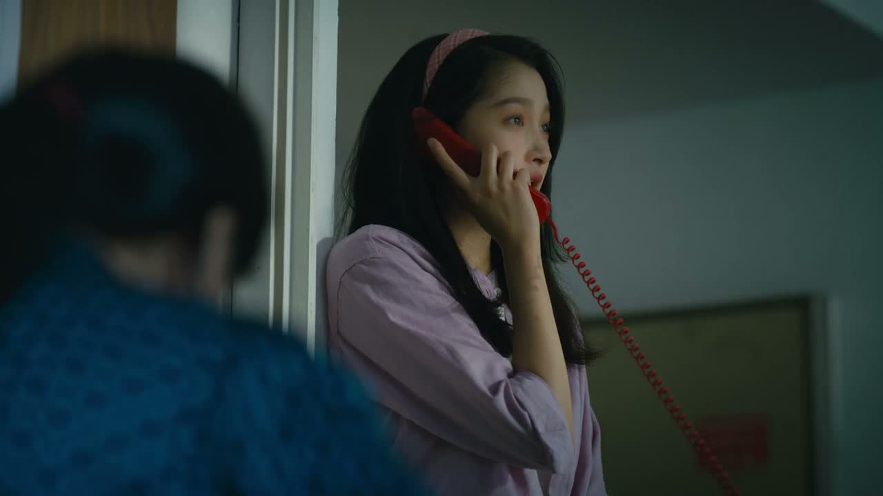 你咋了 感觉怪怪的呢