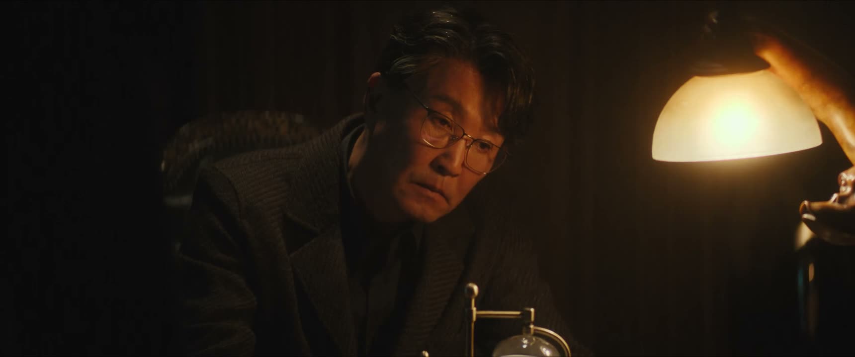 我骑摩托车带你们兜一圈