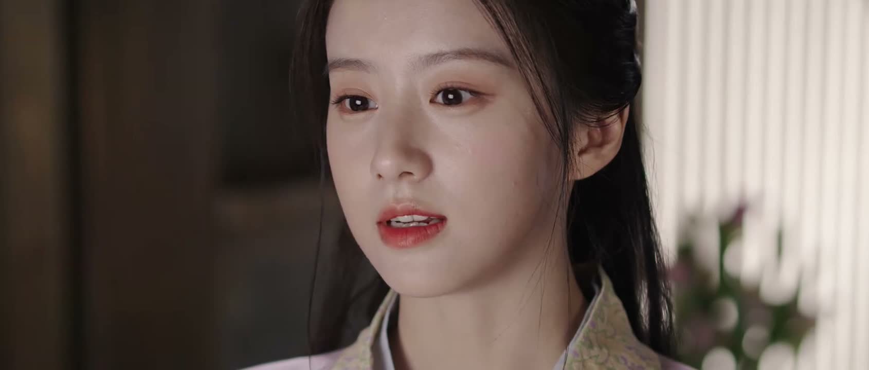 比起令人敬仰的女侠威名