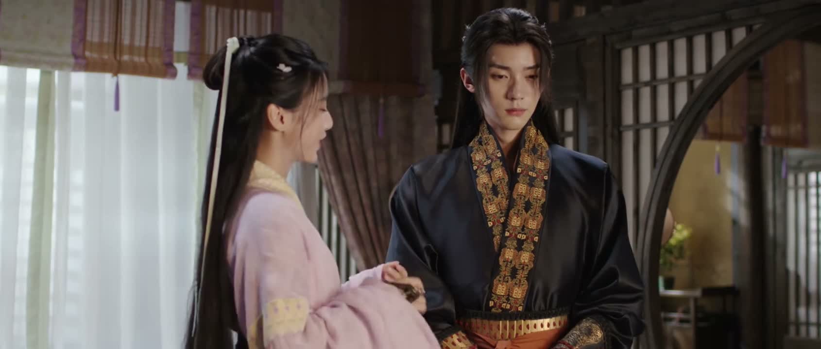 姑姑当时还笑了他婆婆妈妈