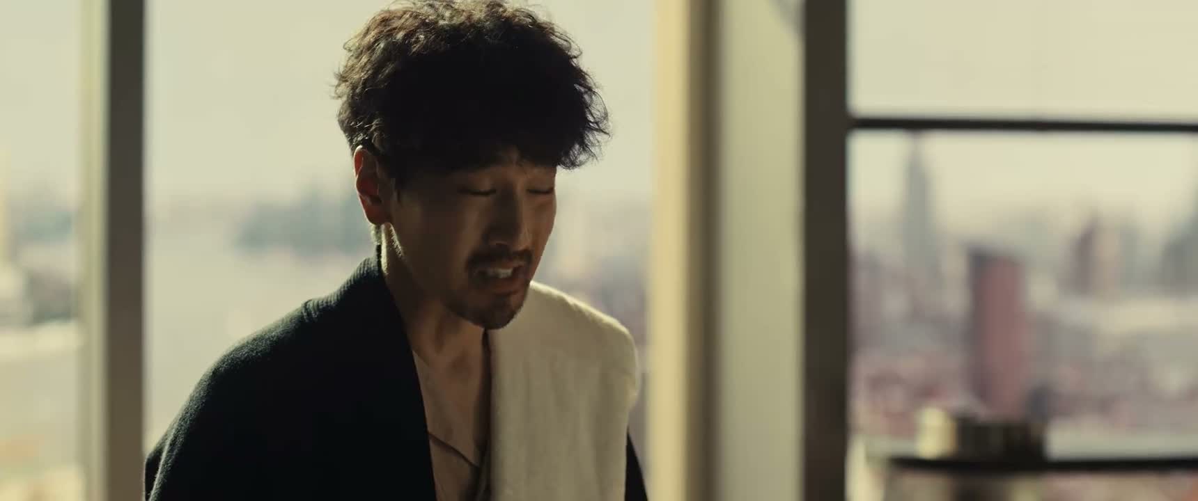 你真觉得我像外面传的 男女关系那么混乱糟糕吗