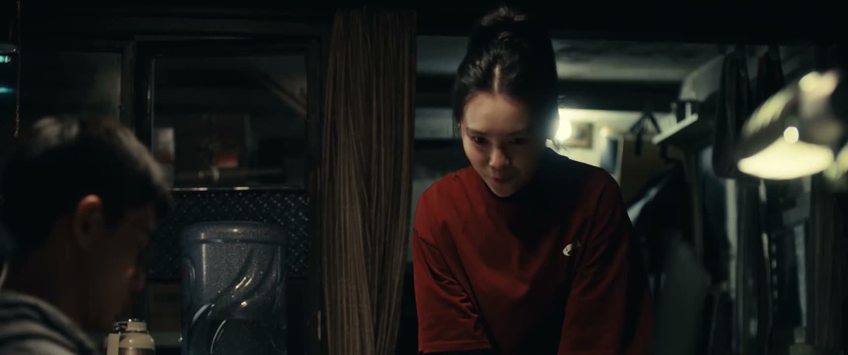 我现在也开始看你写的小说了