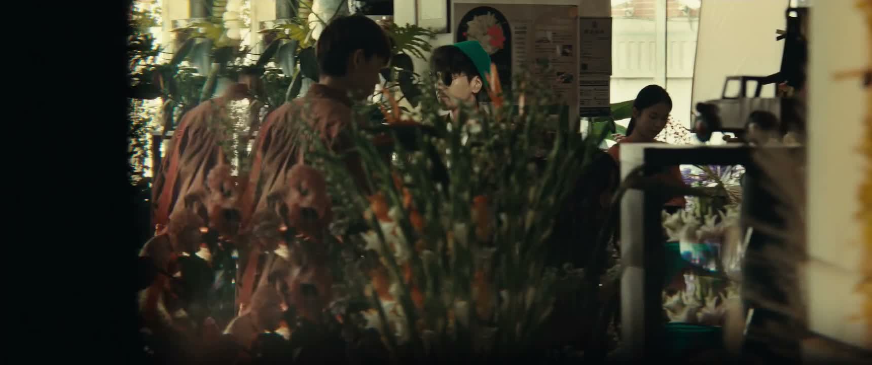 先生 看一下 需要点什么花