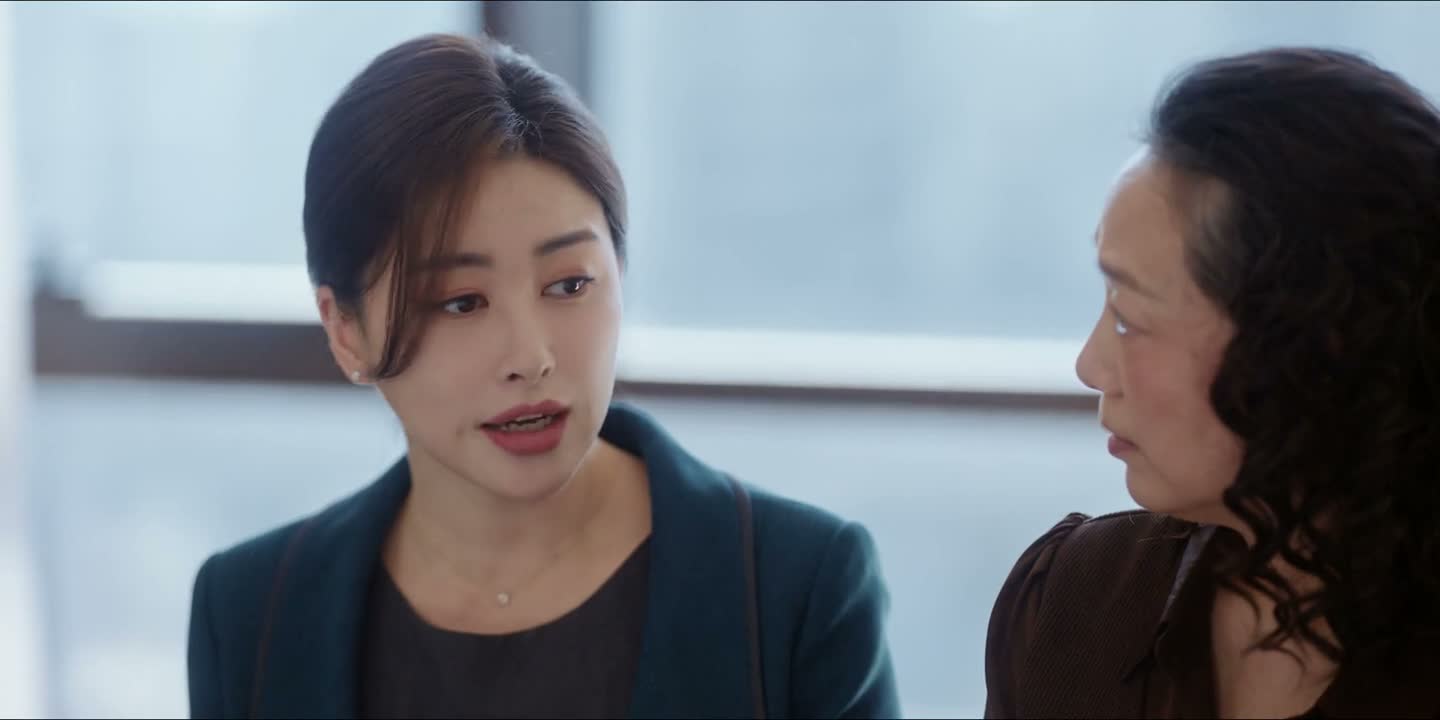 他们俩跟我不是一个世界的人