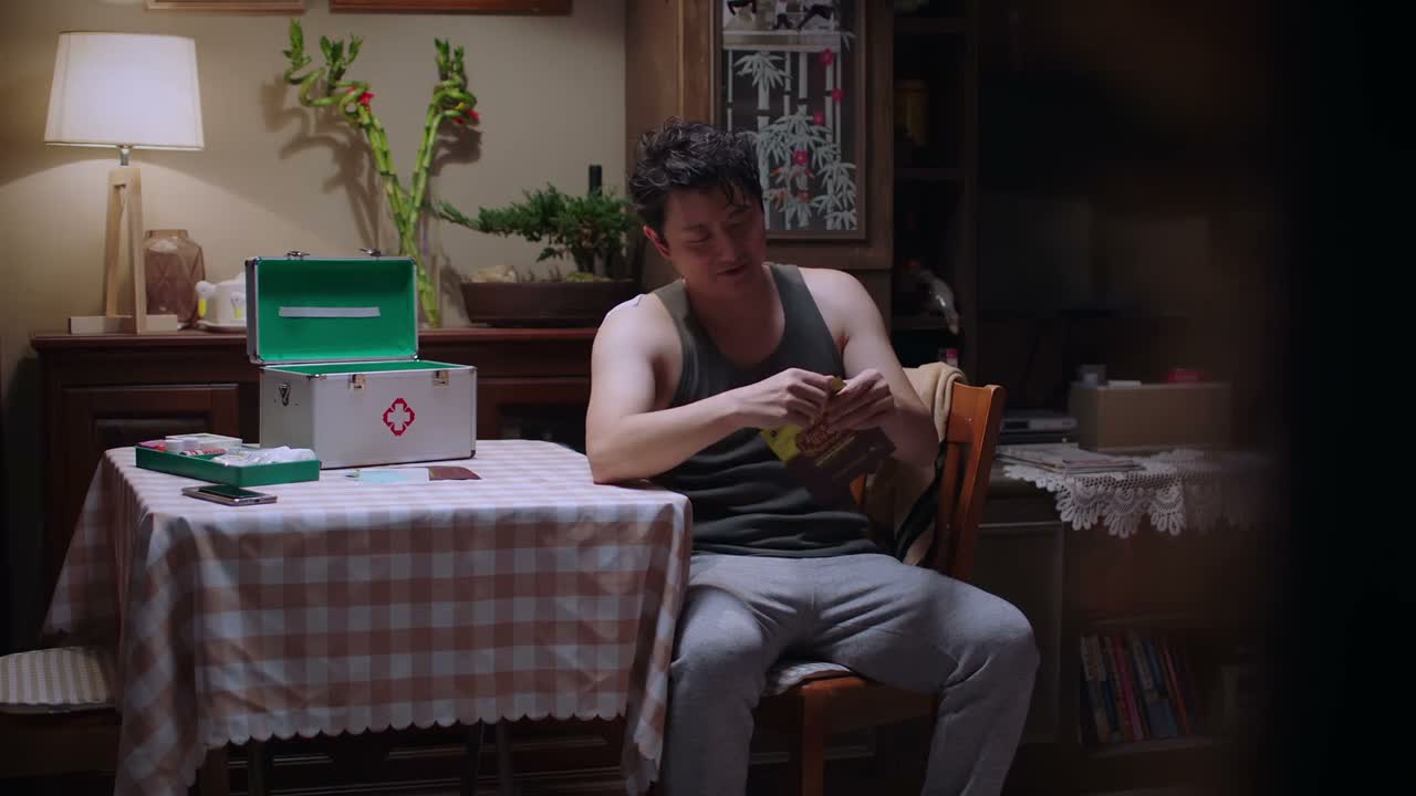 又怎么扯到对不起上了