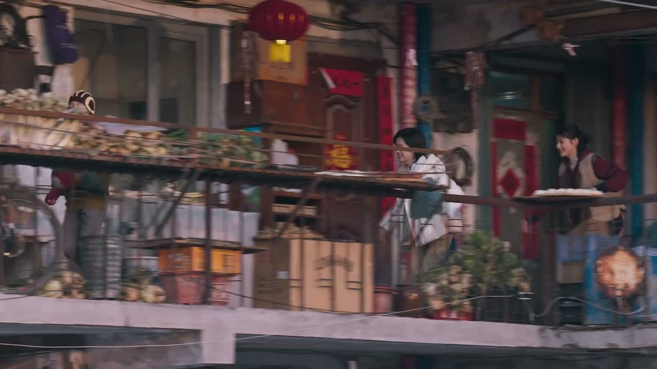 你说你这头发就是得烫