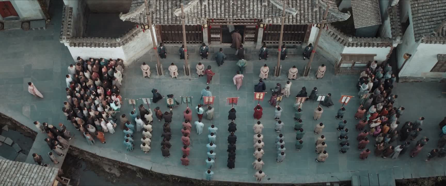 借过一下 借过一下