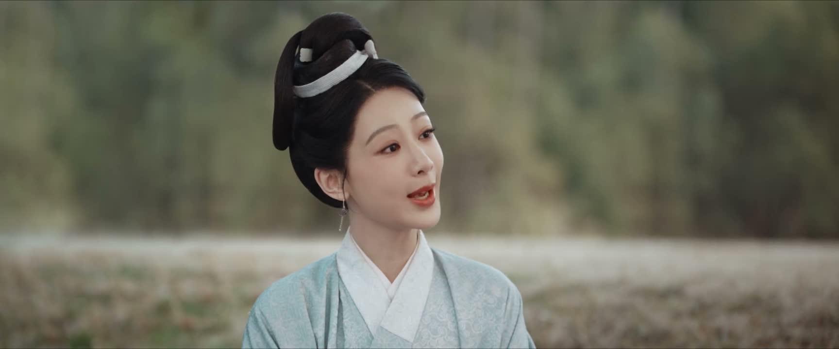 再说了 你可是我们李墨的大东家