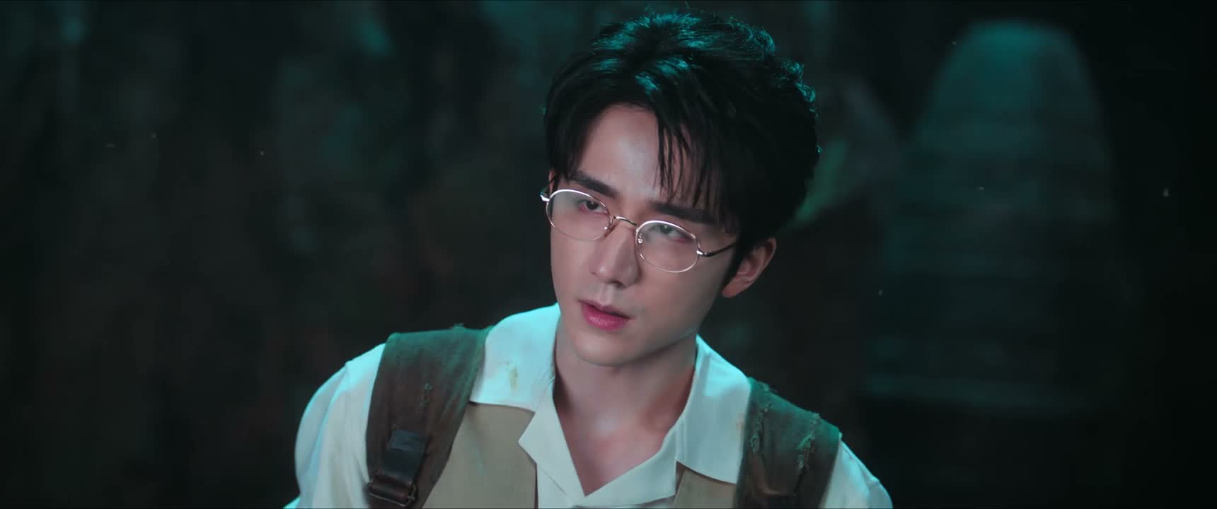 这尸臭味 我也闻到了