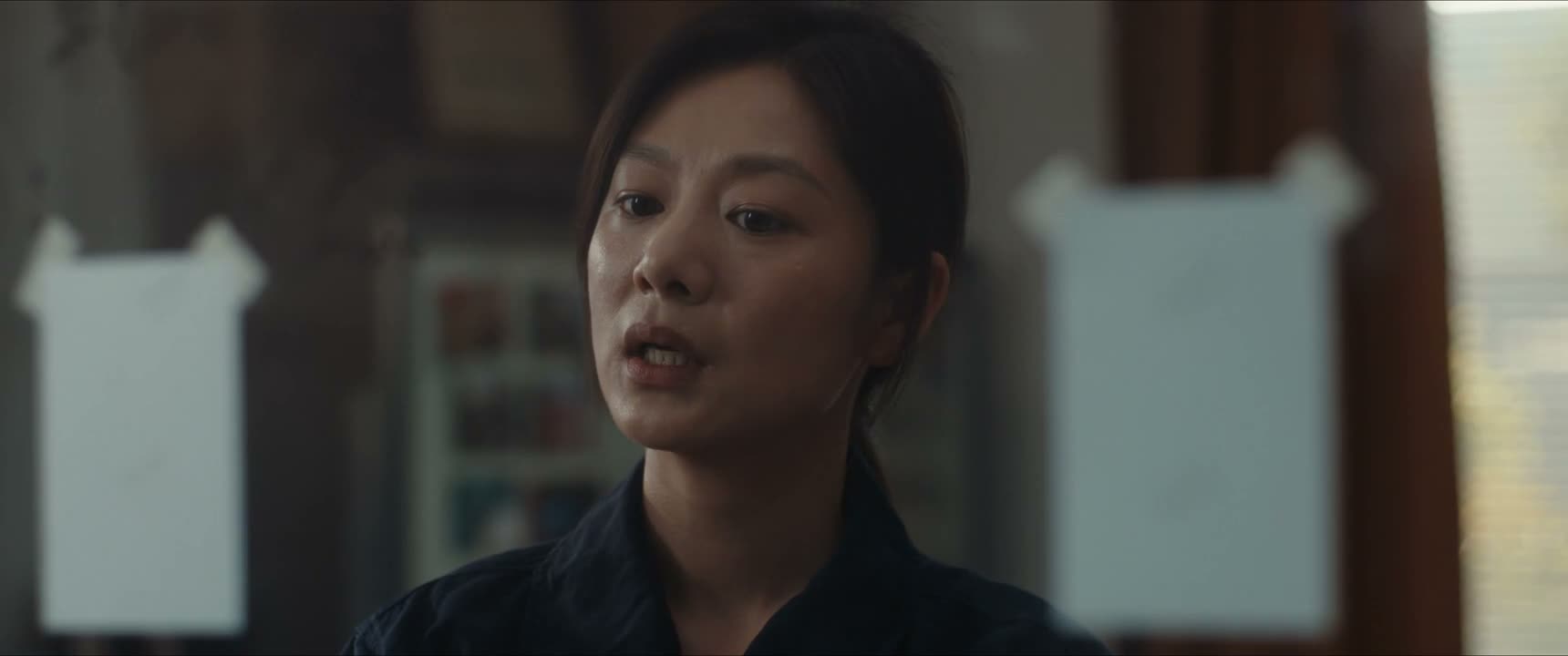 她的经济能力应该负担不起