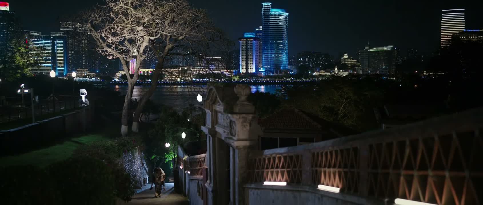 你把钱还给他们吧