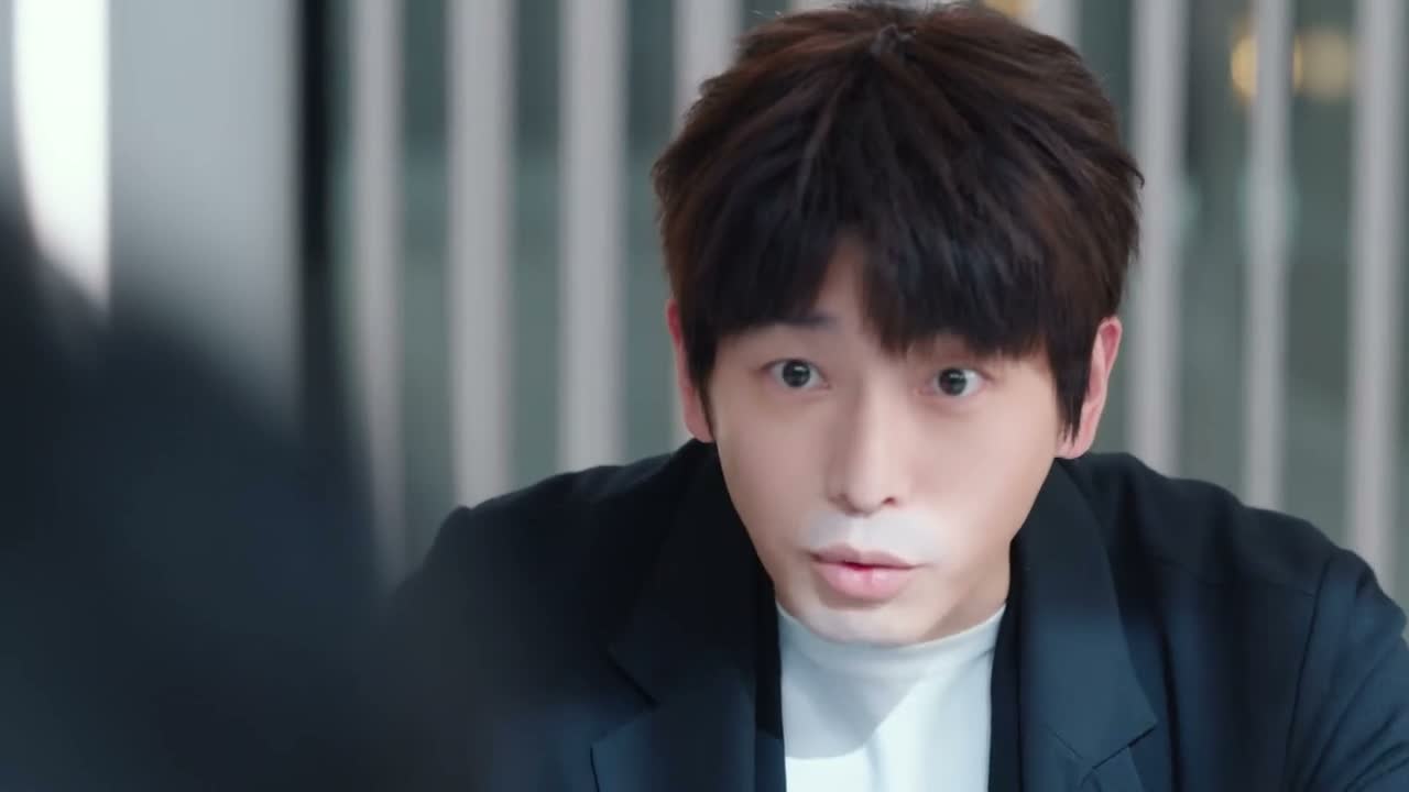 我每个月给你工资三万五 啥