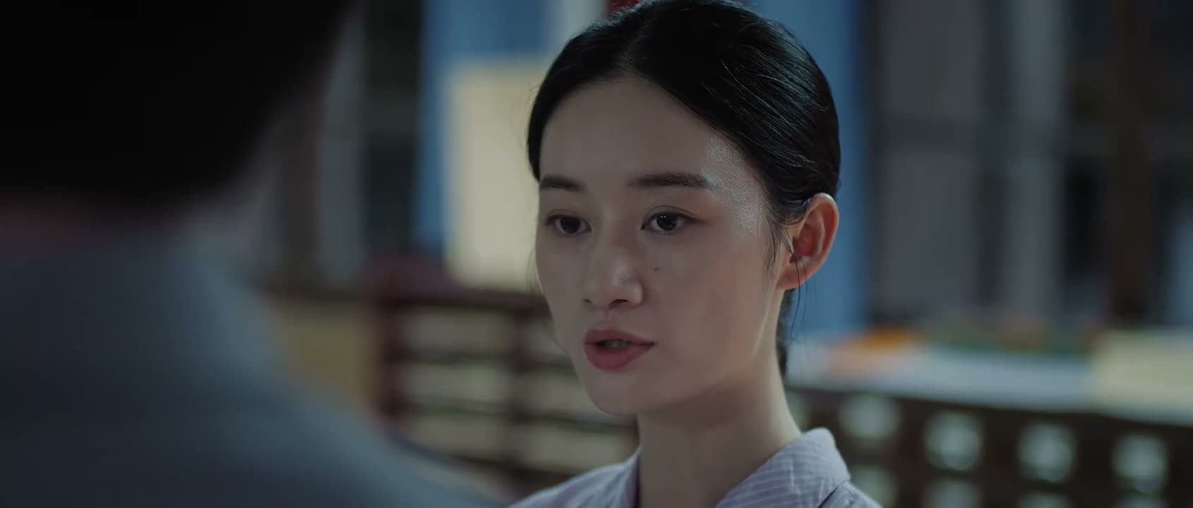 不是说了招待所见吗