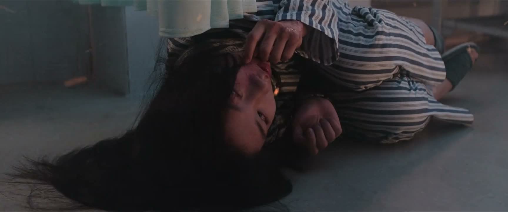 她死也不会让我们在一起