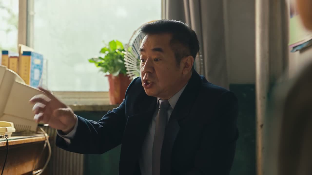 他们技校同意接收小满