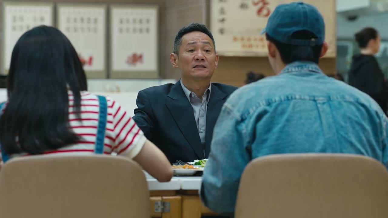 一下子就跑到上海来了