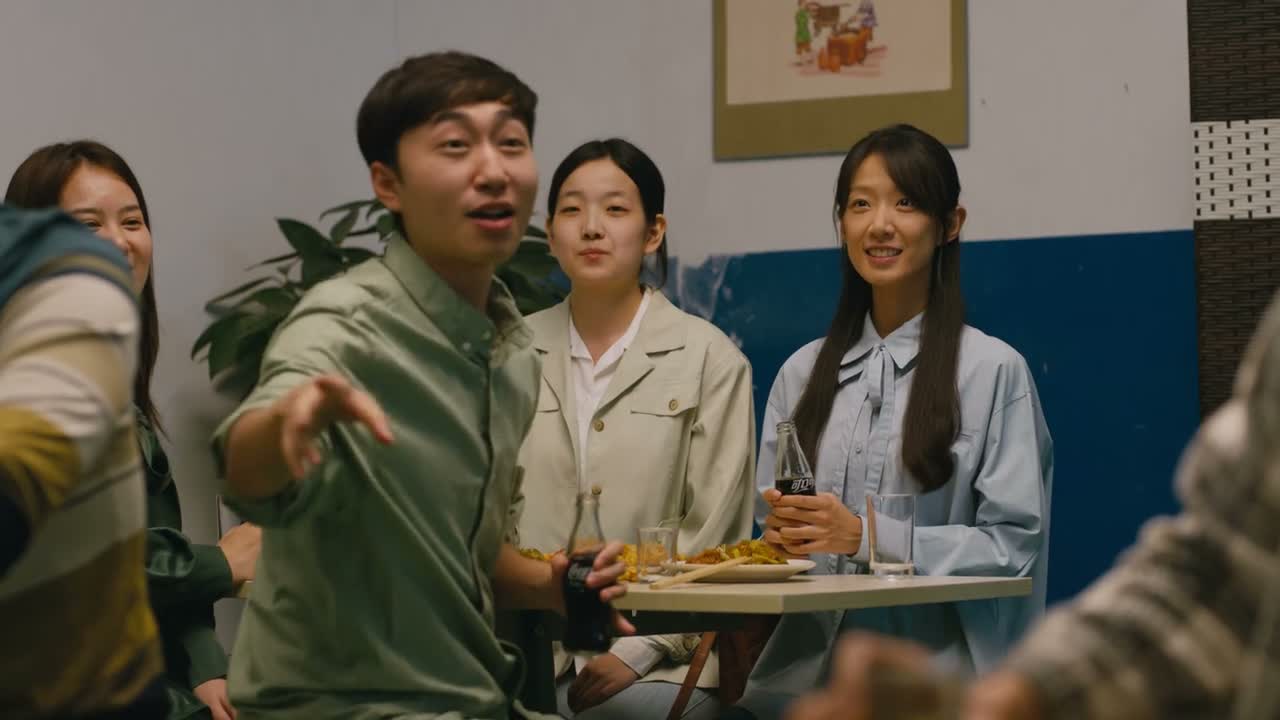 这郑部长谁不认识啊