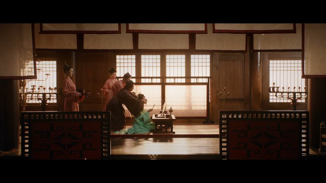 行止有仪 笑不露齿