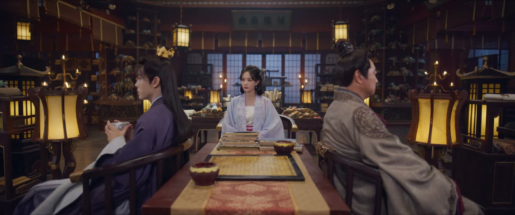 你们两个怎么背着坐