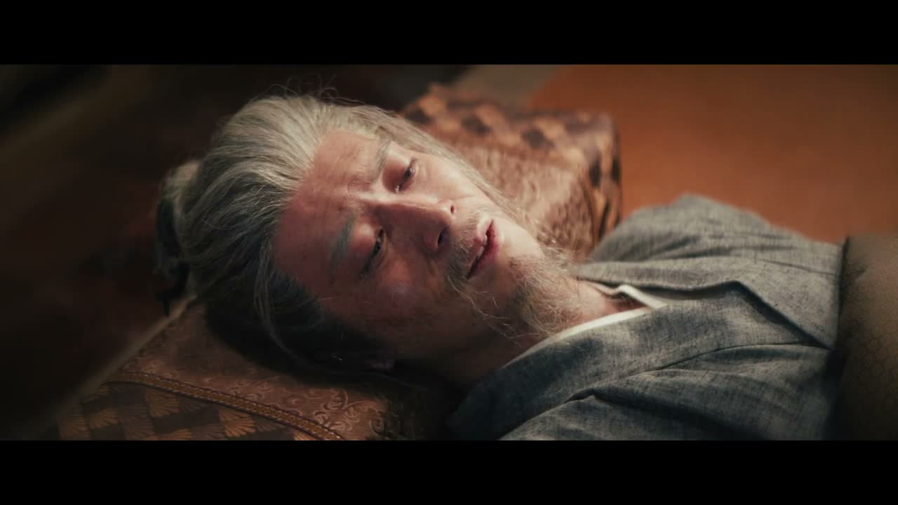 心怀愧疚