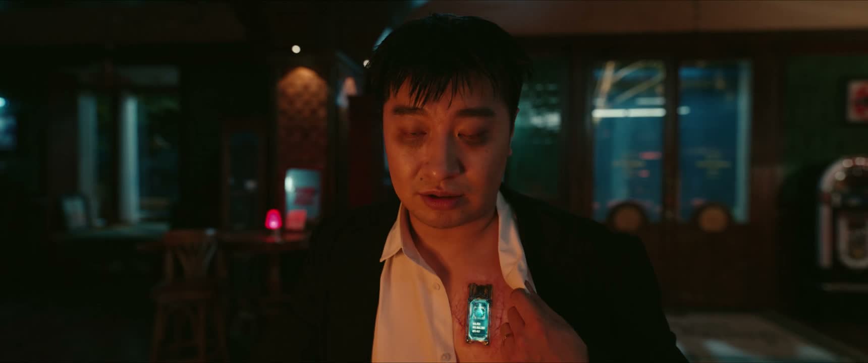 这个工牌就能杀死我
